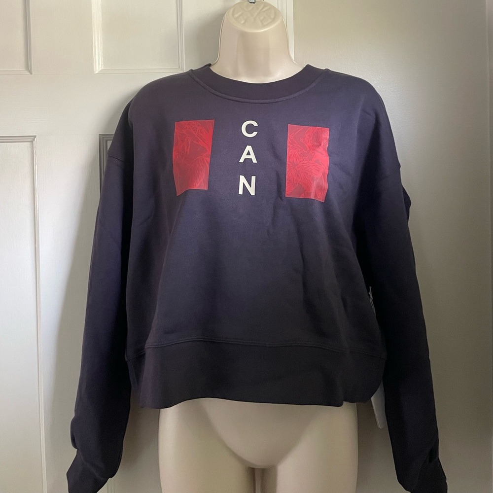 NWT LULULEMON TEAM CANADA PERFECTLY OVERSIZED CROPPED CREW *CPC LOGO